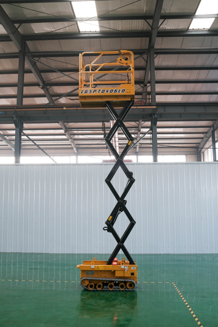 8m Economical 380 Kg Capacity Self Propelled Scissor Lift