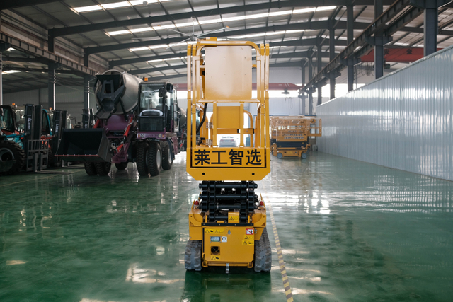 Sky Elevator 8m 15.7m Self Propelled Scissor Lift